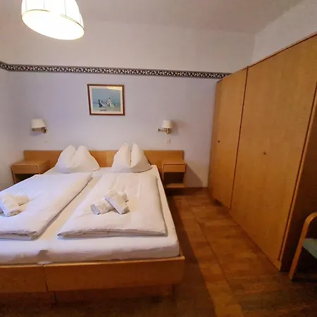 Stadt Wien Apartment *