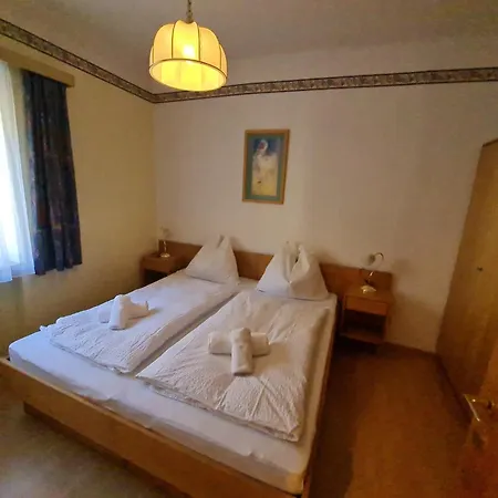 Stadt Wien Apartment *